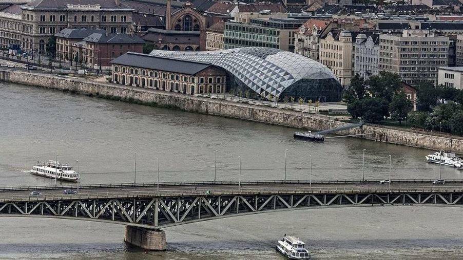 Corvinus Apartman Budapest Eksteriør billede